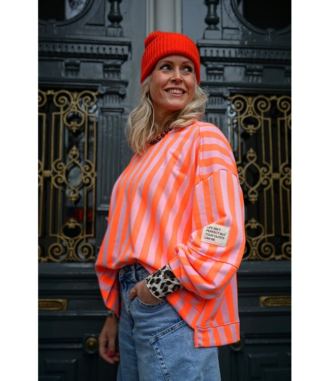 STREEP SWEATER LOT ORANJE ROZE