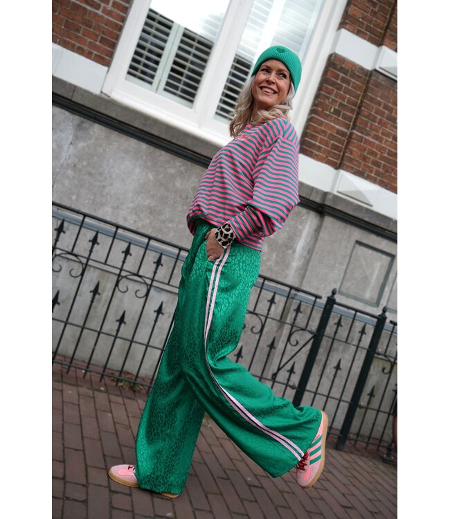 WIJDE BROEK LEOPARD GROEN
