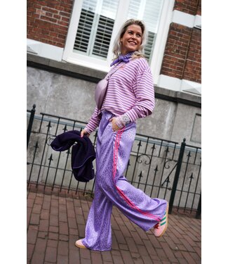 WIJDE BROEK LEOPARD LILA