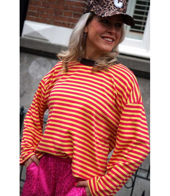STREEP TOP SAAR FUCHSIA GEEL