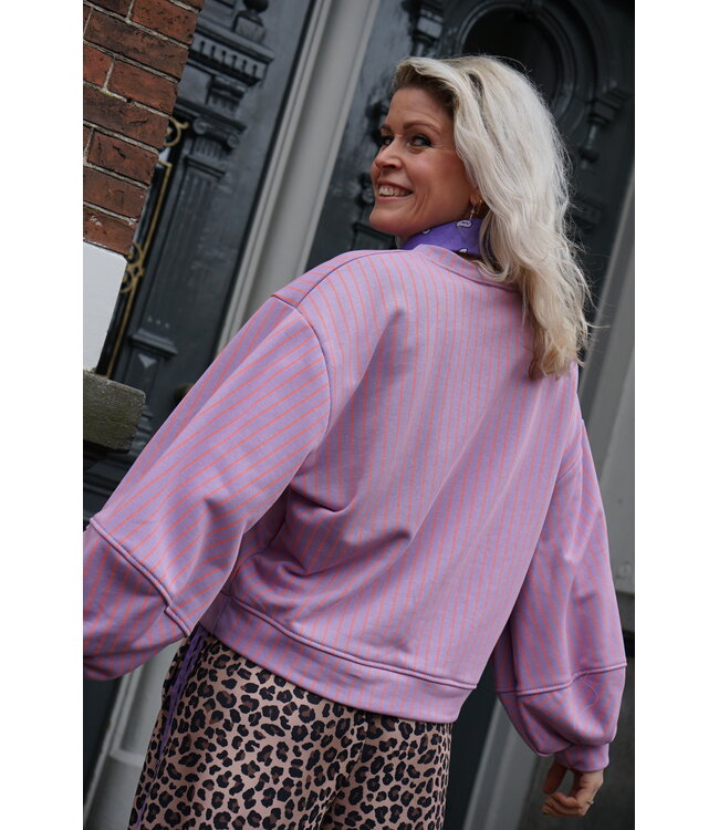 STREEP SWEATER ICONIC LILA
