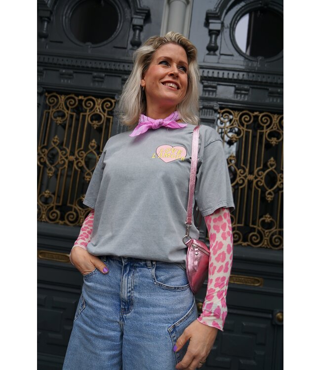 T-SHIRT LOVE L'AMOUR GRIJS
