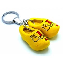 Woodenshoe keyhanger 2 shoes Farmer yellow