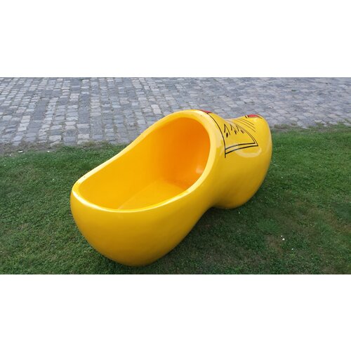 Giant woodenshoe 220cm