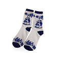 Socks kissing couple Delftblue style