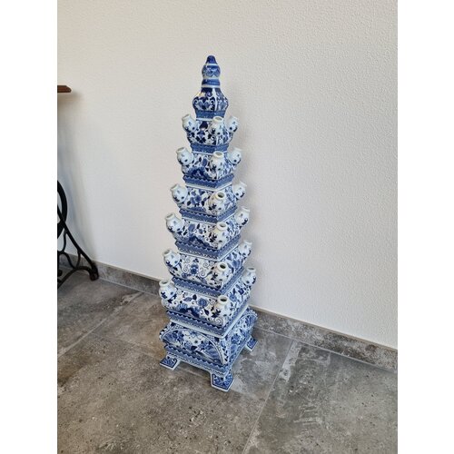 Pyramid tulip vase 5 parts 80cm high (3 colors in stock)