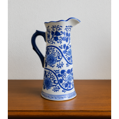 Delftsblauwe schenkkan - hoogte 31cm