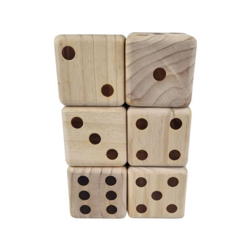 zes houten dobbelstenen in zwarte draagtas - afm. p.d. 12x12x12cm