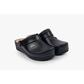 Leon Footwear Medical clogs with removable sole and anti-slip stud in sole - black