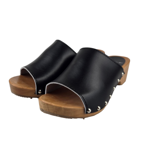 DINA Dina Houten sandalen zwart met studs