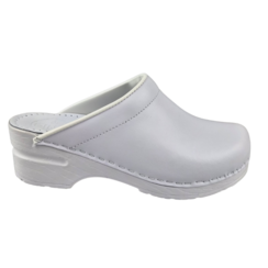Medical clogs with PU sole - White
