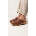 DINA Swedish clogs classic Brown unisex