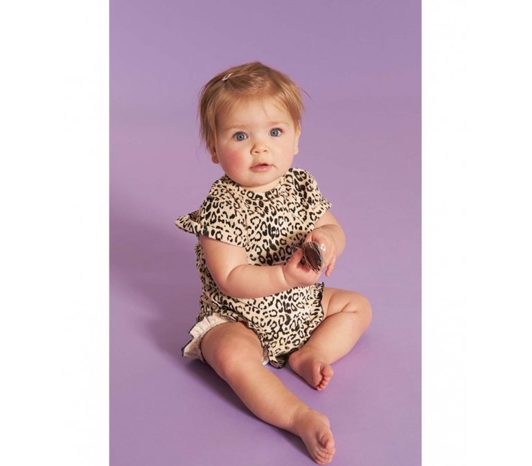 Alix the label baby knitted leopard terry shorts // animal