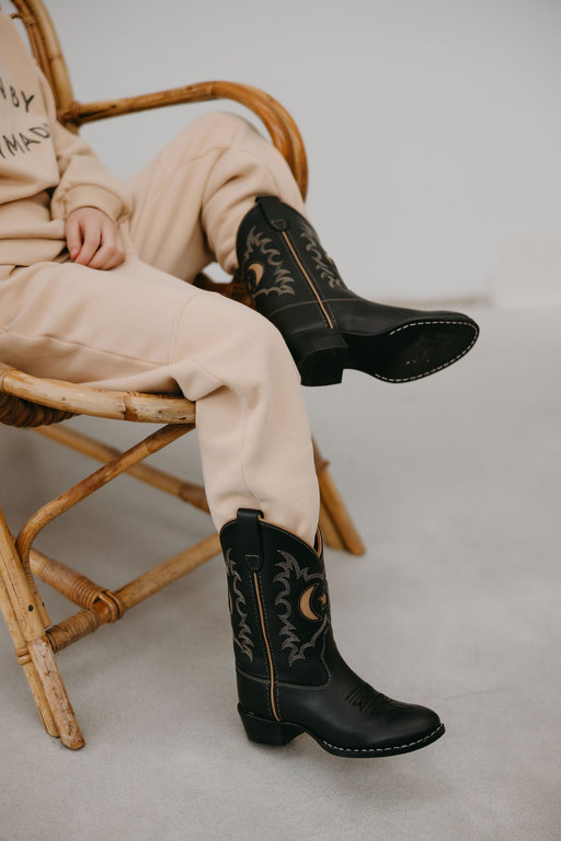 Bootstock boots // mars