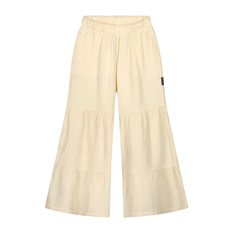 Daily Brat sheom ruffle pants // ivory