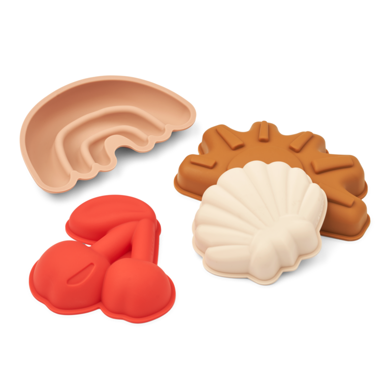 Liewood gill cherry sand moulds 4-pack // apple blossom