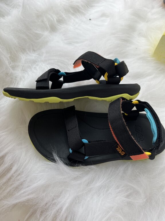 Teva T Hurricane XLT 2 // black multi