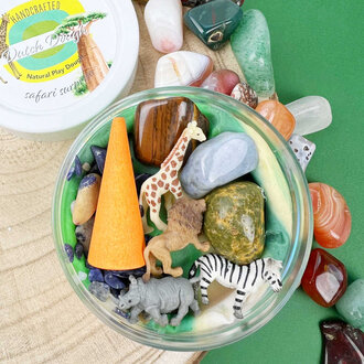 invitation to imagine surprise pot // safari