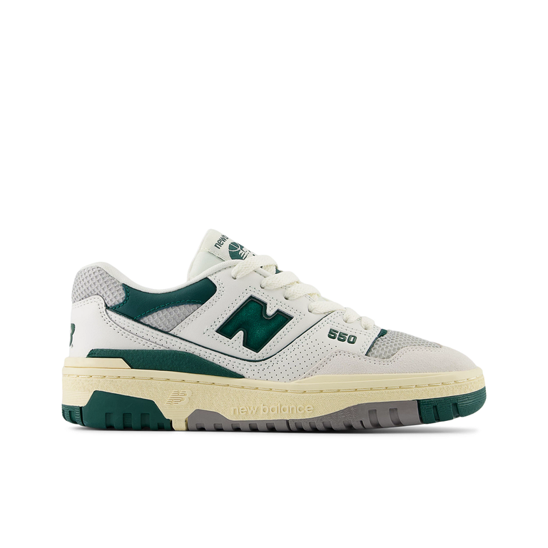 New Balance 550 teens // marsh green/sea salt