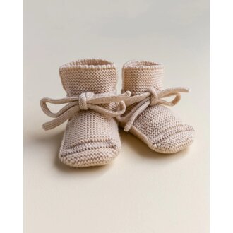 hvid booties // oat (9-15)