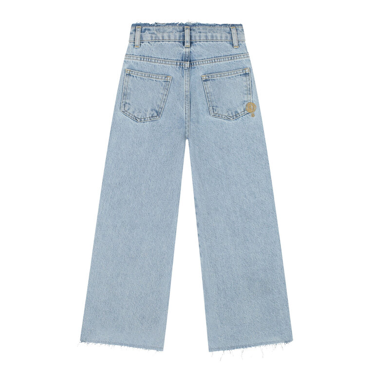 Charlie Petite isae contrast jeans // light snow wash