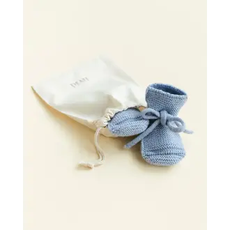 hvid booties // light blue