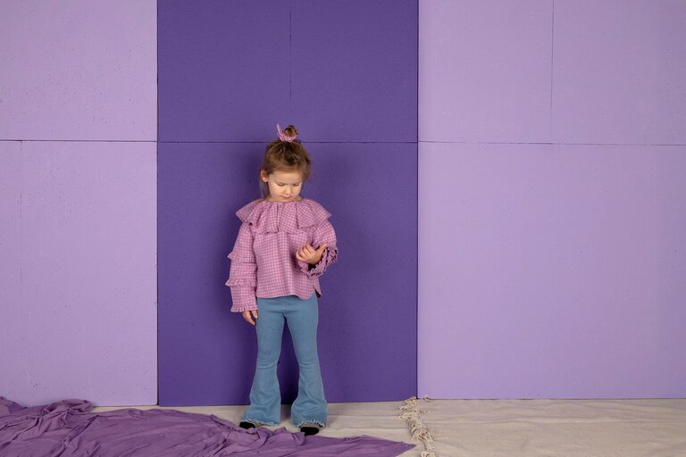 Nixnut les top // lila checkered