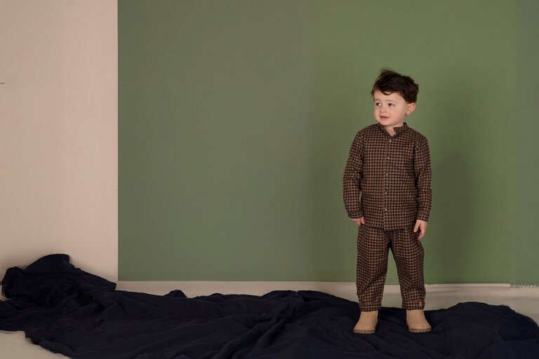 Nixnut stic pants // navy checkered