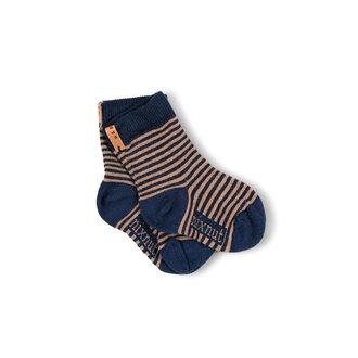 Nixnut striped socks // navy stripe