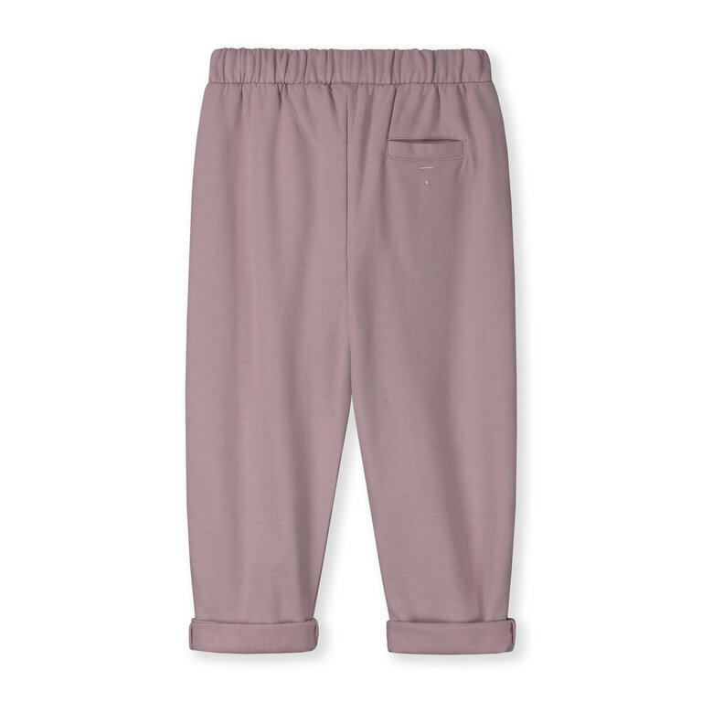 Gray Label barrel leg joggers // berry