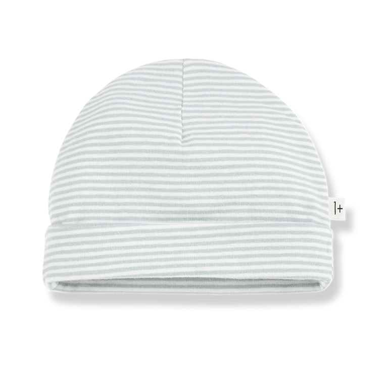 1+ in the family gio newborn hat // nuvola