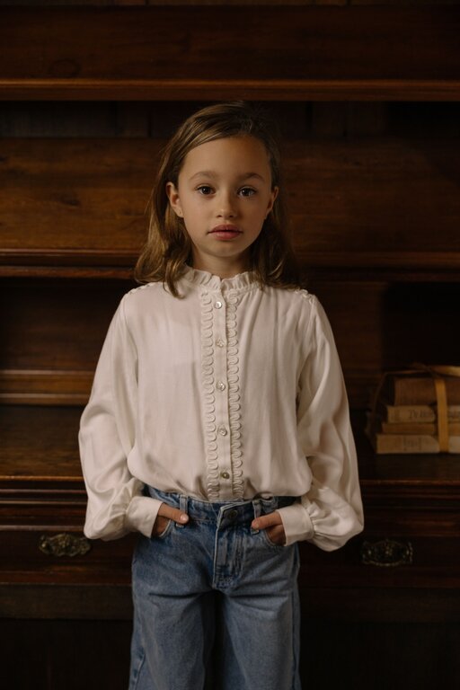 Charlie Petite noe blouse // off-white