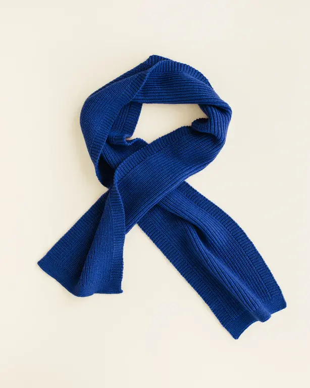 hvid scarf gustave // cobalt blue