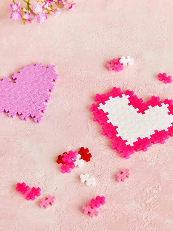 Plus Plus Tube // i love you 240 pcs