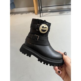 Preloved 1. Nubikk fae mary jr // black leather // 23