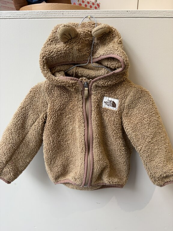 Preloved 20. North face jas // 12-18m