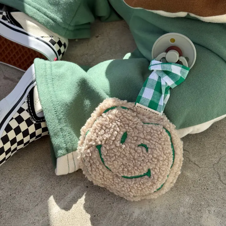 Atelier Pomme pacifier cloth pomme teddy // easy emerald