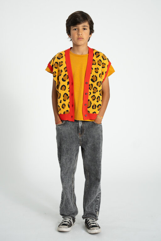 Piupiuchick tshirt // camel w strawberry print