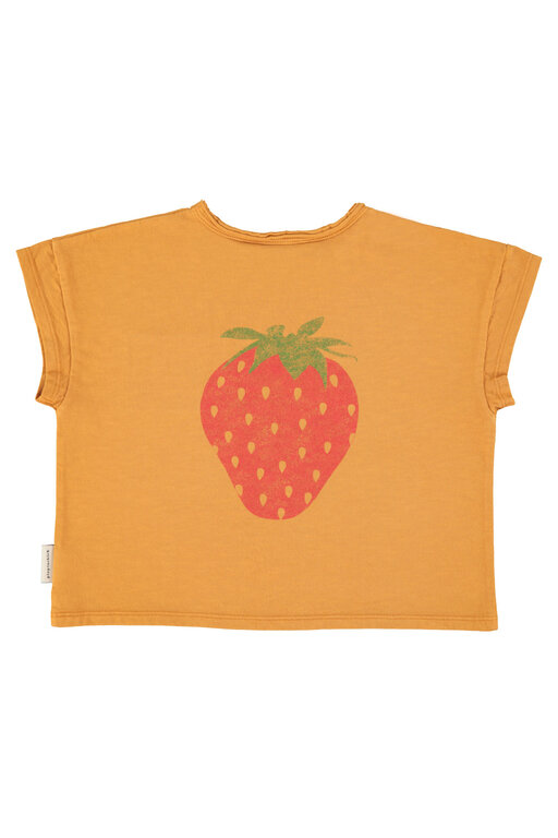 Piupiuchick tshirt // camel w strawberry print