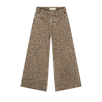 Charlie Petite isae jeans // tiger print
