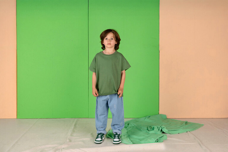 Nixnut sie shirt // grass