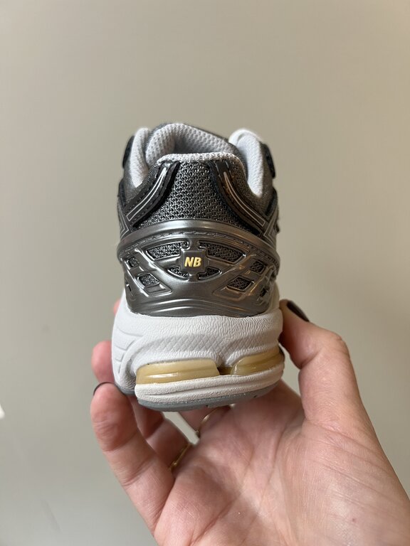 New Balance 1906 toddler // dark silver metallic