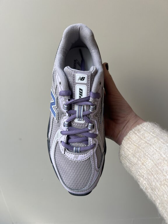 New Balance 740 teen // truffle salt/fairweather blu