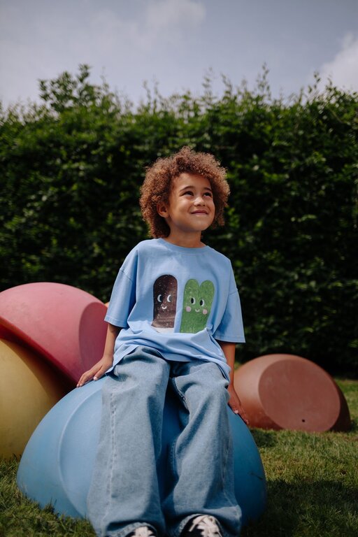 Daily Brat ice cream club tshirt // blue