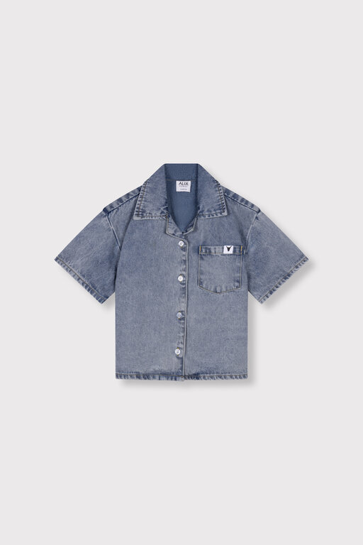 Alix the label short sleeve denim blouse // light blue denim