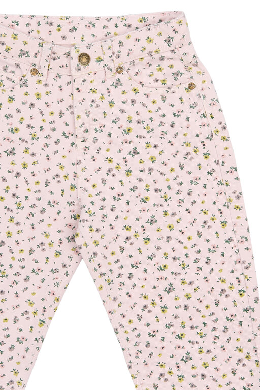 The New selda mom fit jeans // light lilac AOP