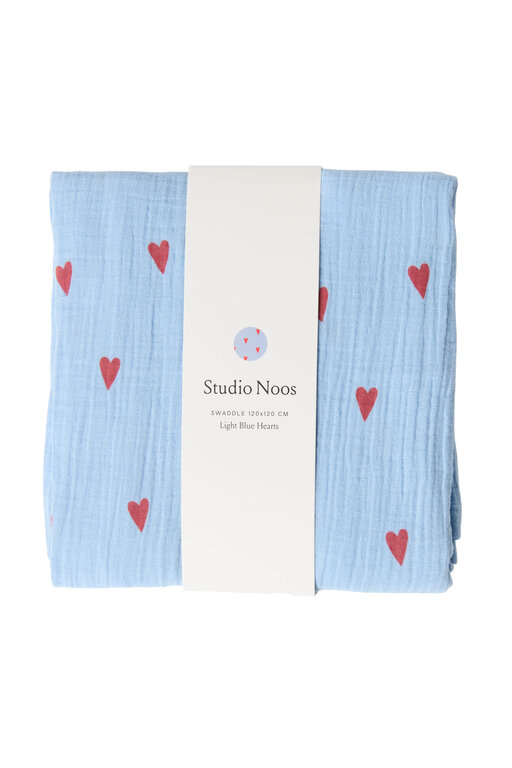 Studio Noos large swaddle // light blue hearts
