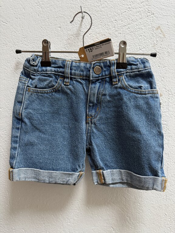 Preloved 2. Maed for Mini jeansshort blauw // 3y
