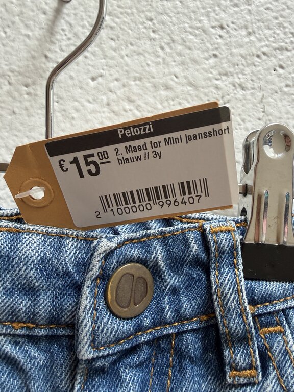 Preloved 2. Maed for Mini jeansshort blauw // 3y