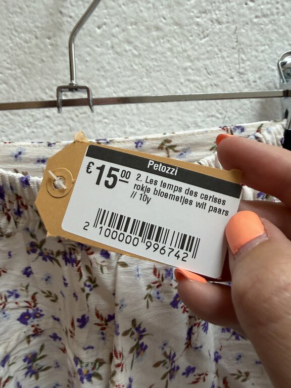Preloved 2. Les temps des cerises rokje bloemetjes wit paars // 10y